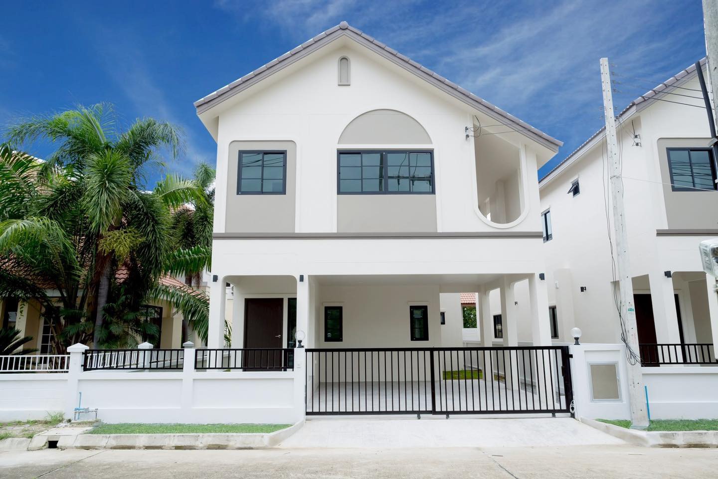 บ้านใหม่ให้เช่า/ขาย หางดง พร้อมอยู่